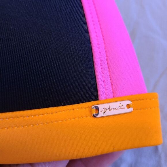 Victoria’s Secret NWT Push-Up Triangle Bikini Top size M - Picture 4 of 10